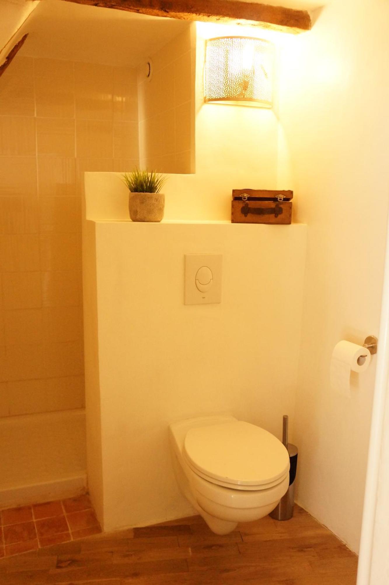 Longo Mai Bed & Breakfast Apt Exterior photo