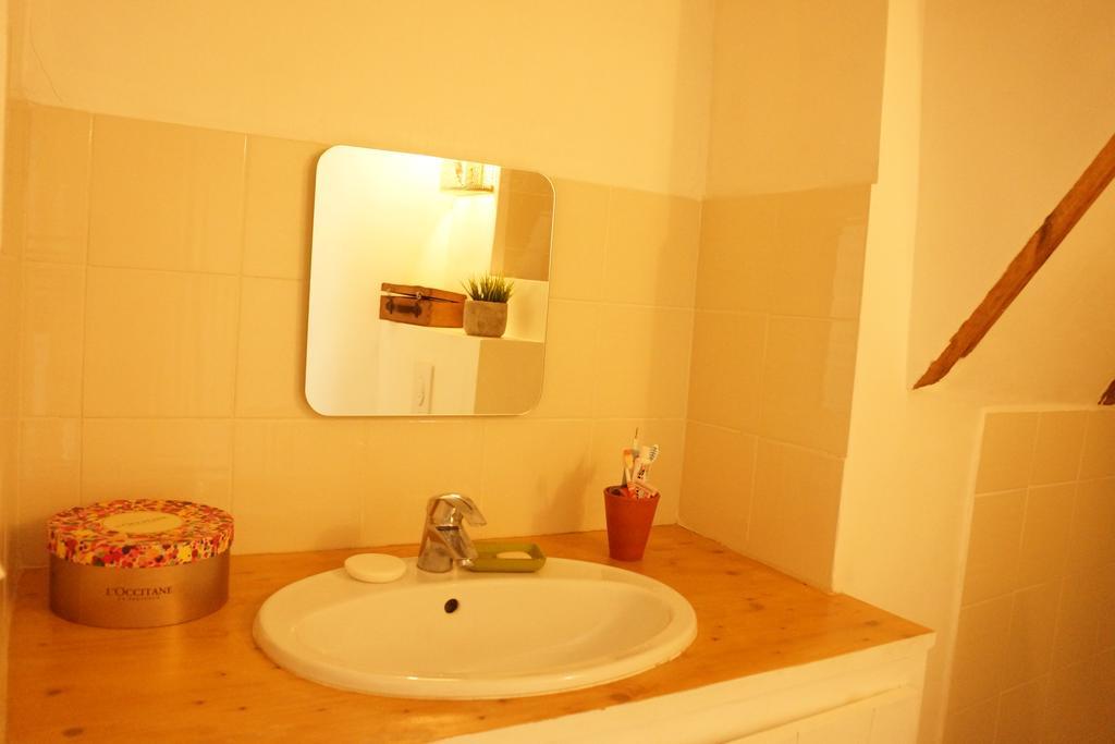 Longo Mai Bed & Breakfast Apt Exterior photo